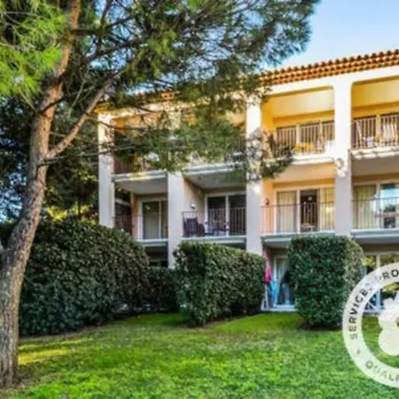 Studio A Giens Piscine Chauffee Standing Apartment Hyeres